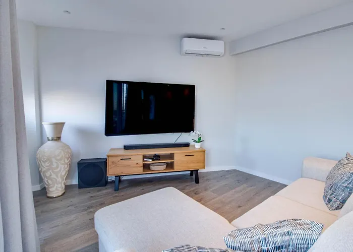 Stunning Ocean View 200mt Ac Pool Apartman